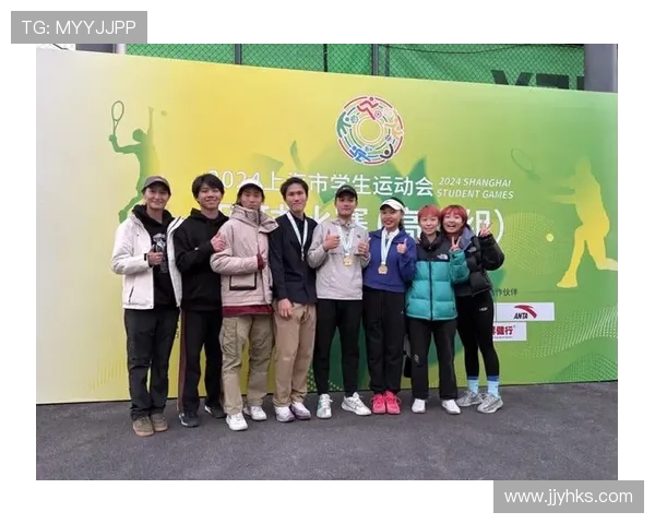 上海网球队的团队协作：如何在比赛中实现默契与胜利