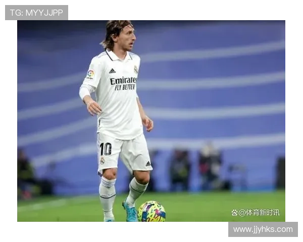 你心目中的足球明星是谁你希望成为的那个人是谁