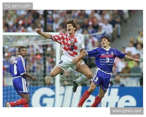 克罗地亚足球明星金左脚的传奇旅程与辉煌成就揭秘