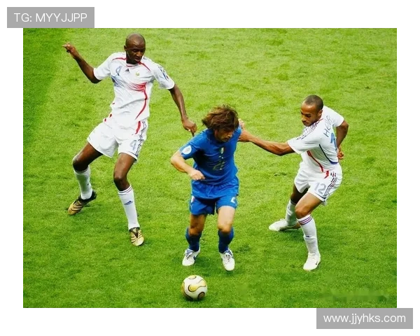 全球身价最高的足球明星背后的故事与成就揭秘